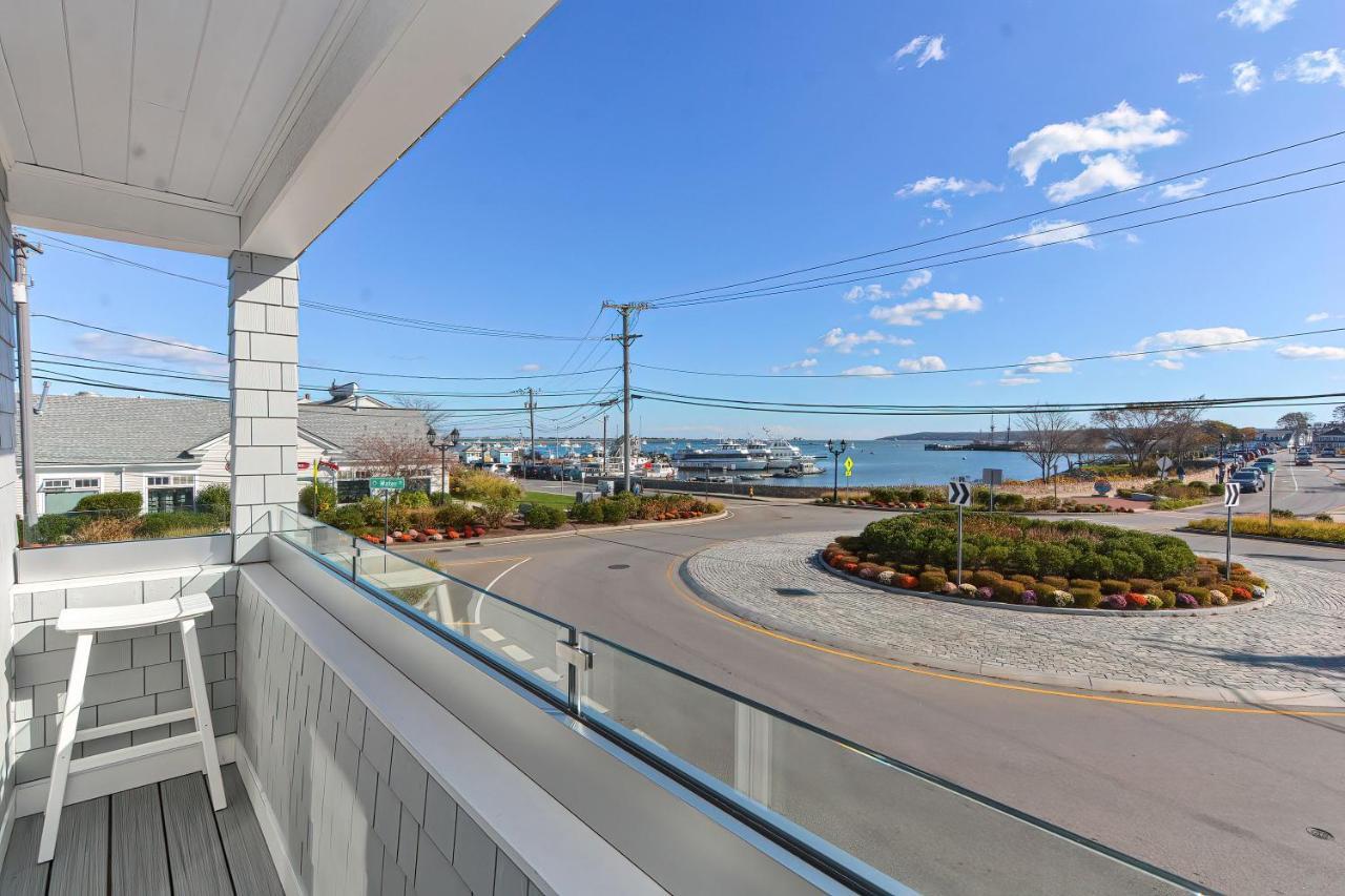 Harbourtown Suites On Plymouth Harbor Екстер'єр фото