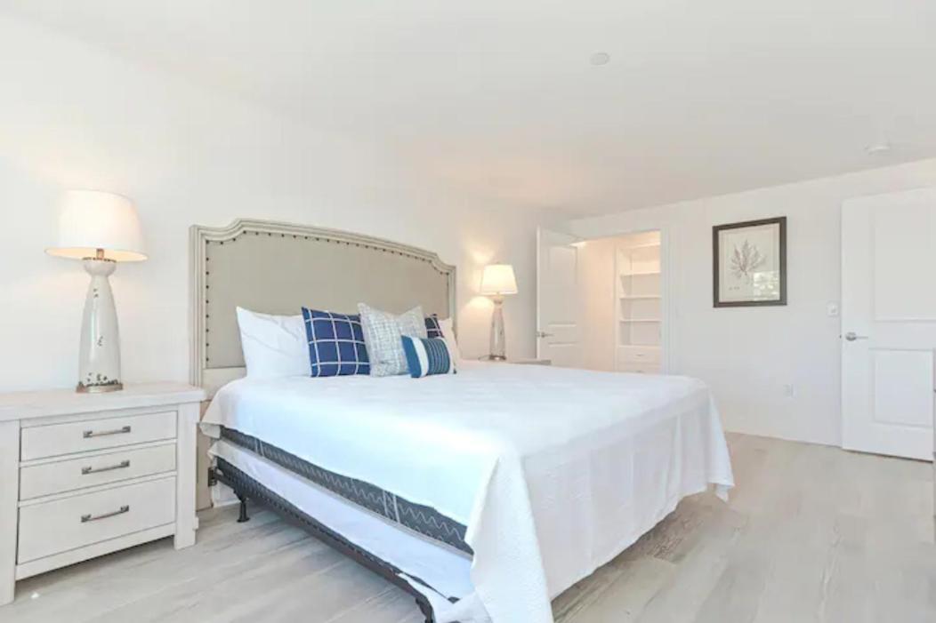 Harbourtown Suites On Plymouth Harbor Екстер'єр фото